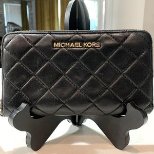 MICHAEL Michael Kors Quilted wallet
